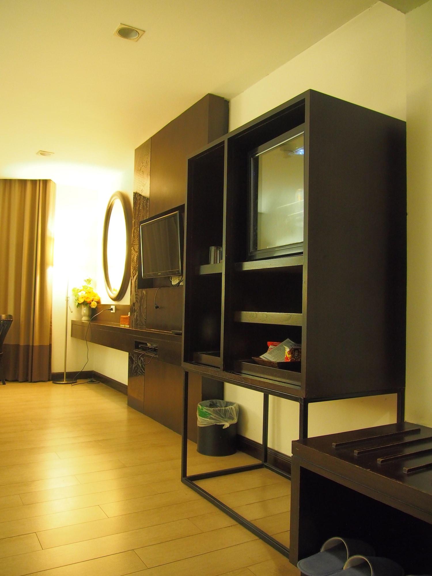 Royal Diamond Hotel Phetchaburi Zewnętrze zdjęcie