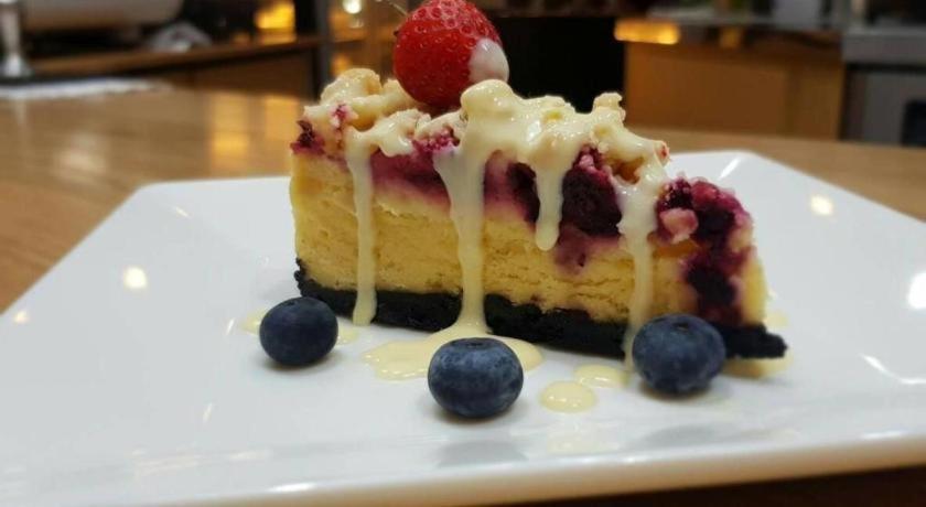 Royal Diamond Hotel Phetchaburi Zewnętrze zdjęcie