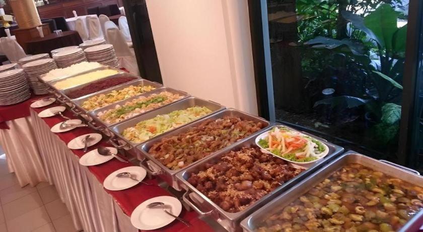 Royal Diamond Hotel Phetchaburi Zewnętrze zdjęcie